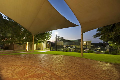 Loxton Community Hotel Motel - Dalby Accommodation 7