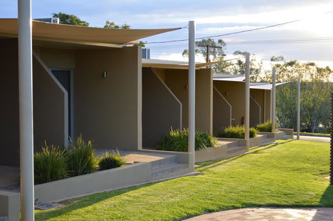 Loxton Community Hotel Motel - Dalby Accommodation 4