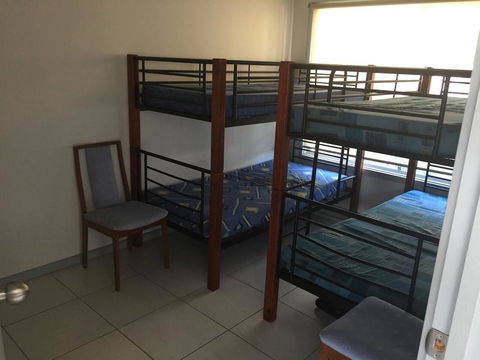 SHAKIN' SHACK - Dalby Accommodation 5