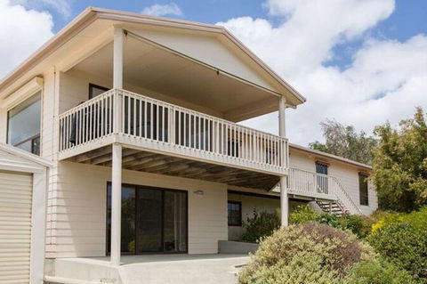 Bimbadeen - Dalby Accommodation 0