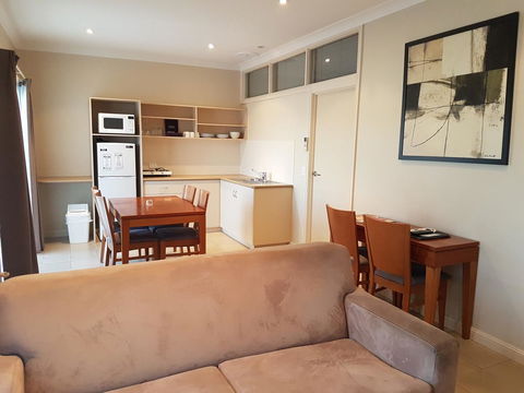 Vine Inn Barossa - Dalby Accommodation 1