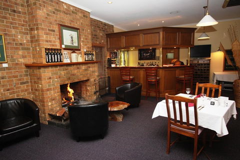 Clare Central - Dalby Accommodation 23