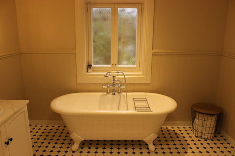 OXENBERRY FARM - Dalby Accommodation 4