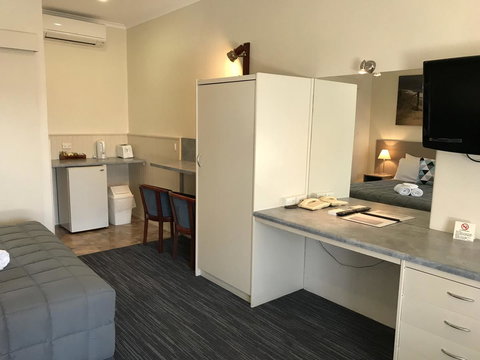 Robetown Motor Inn & Apartments - Dalby Accommodation 26