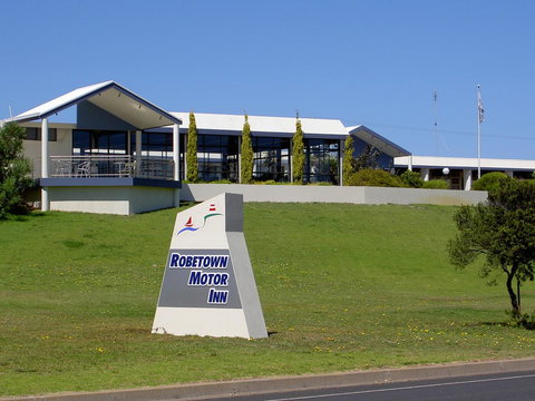 Robetown Motor Inn & Apartments - Dalby Accommodation 0