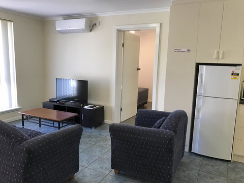 Robetown Motor Inn & Apartments - Dalby Accommodation 44
