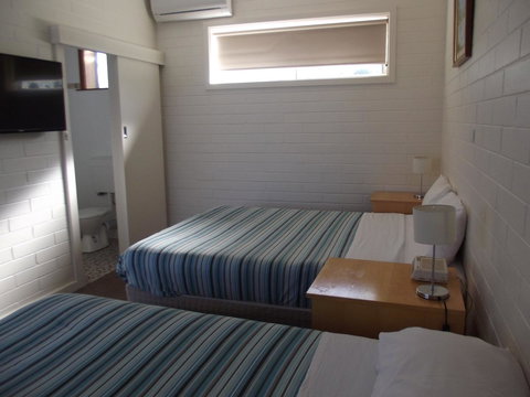Guichen Bay Motel - Dalby Accommodation 2