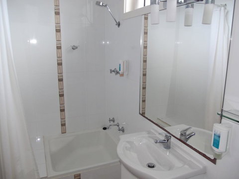 Guichen Bay Motel - Dalby Accommodation 43