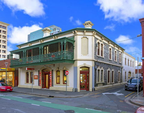 Tequila Sunrise Hostel Adelaide - Dalby Accommodation 0