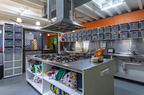 Tequila Sunrise Hostel Adelaide - Dalby Accommodation 10