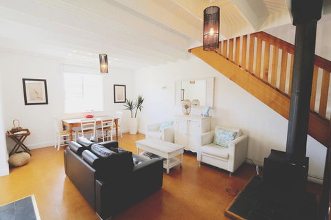 Caledonian Inn - Dalby Accommodation 27