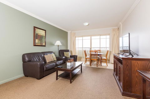 Ramada Resort By Wyndham Shoal Bay - Dalby Accommodation 23