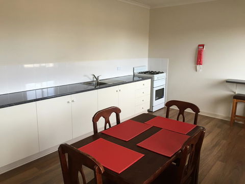 Blue Lake Motel - Dalby Accommodation 25