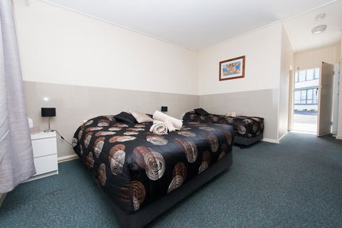 Blue Lake Motel - Dalby Accommodation 11