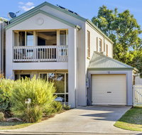 The Lighthouse - Dalby Accommodation