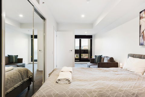 Swainson On Grote - Dalby Accommodation 39