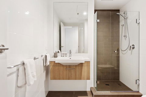 Swainson On Grote - Dalby Accommodation 24