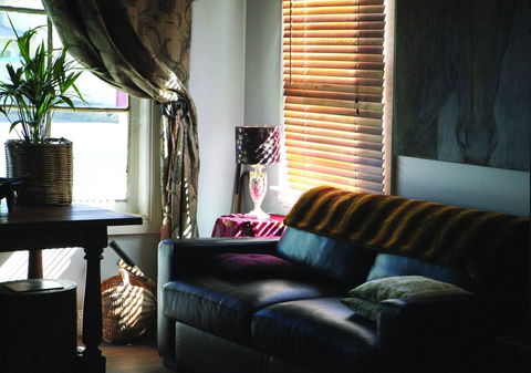 Wallace Lodge - PID-STRA-16871 - Dalby Accommodation 5