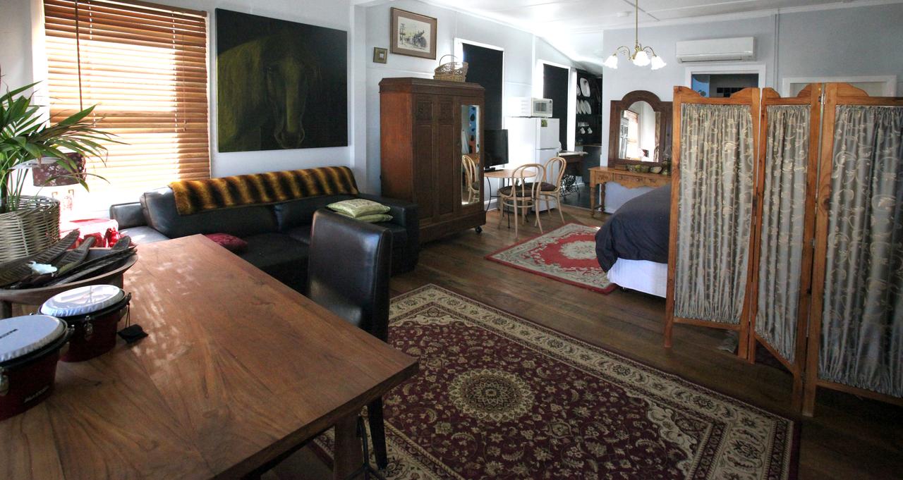 Araluen NSW Dalby Accommodation