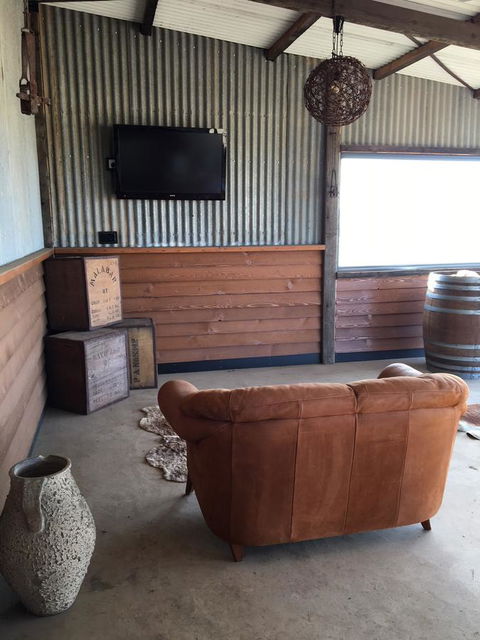 Bukirk Glamping & Fancy Coops - Dalby Accommodation 28