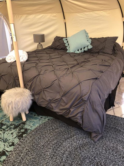 Bukirk Glamping & Fancy Coops - Dalby Accommodation 13