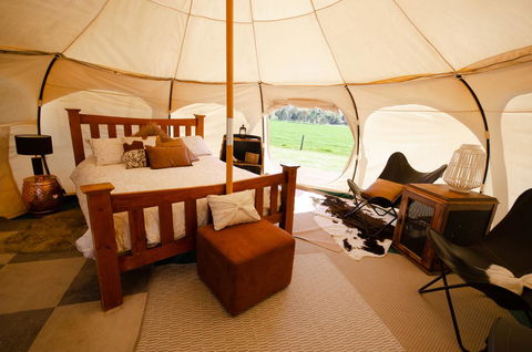 Bukirk Glamping & Fancy Coops - Dalby Accommodation 9