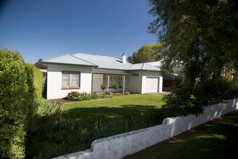 The Commodore - Dalby Accommodation 20