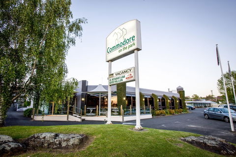 The Commodore - Dalby Accommodation 0