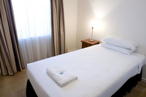 The Commodore - Dalby Accommodation 23