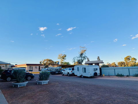Opal Inn Hotel, Motel, Caravan Park - Dalby Accommodation 40