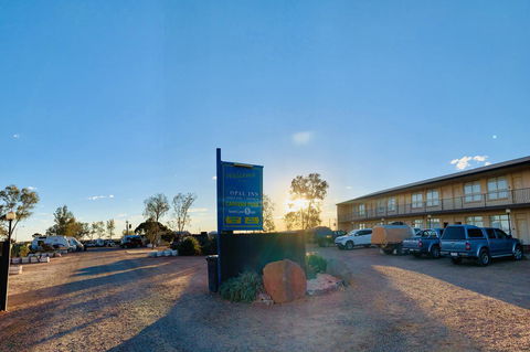 Opal Inn Hotel, Motel, Caravan Park - Dalby Accommodation 41