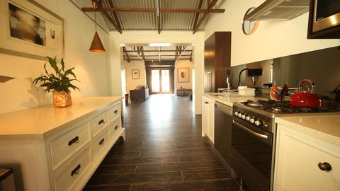 Irongate Studio B&B - Dalby Accommodation 18