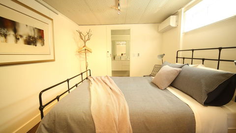Irongate Studio B&B - Dalby Accommodation 14