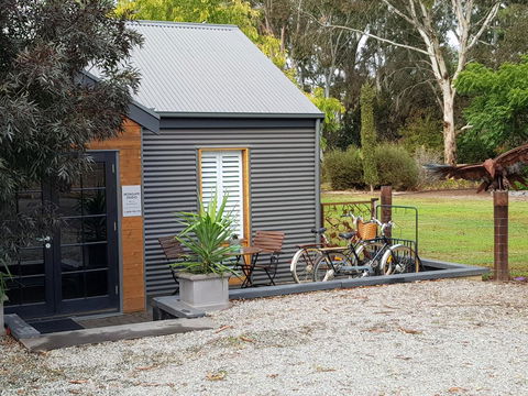 Irongate Studio B&B - Dalby Accommodation 7