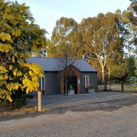Irongate Studio B&B - Dalby Accommodation 12
