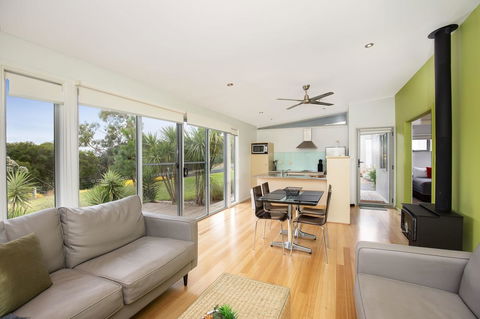 Blue Lake Holiday Park - Dalby Accommodation 37
