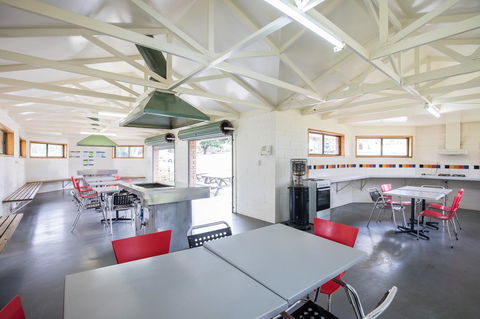 Blue Lake Holiday Park - Dalby Accommodation 10