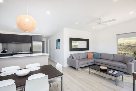 Blue Lake Holiday Park - Dalby Accommodation 3