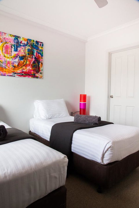 Mariners Cay Apartment - Dalby Accommodation 13