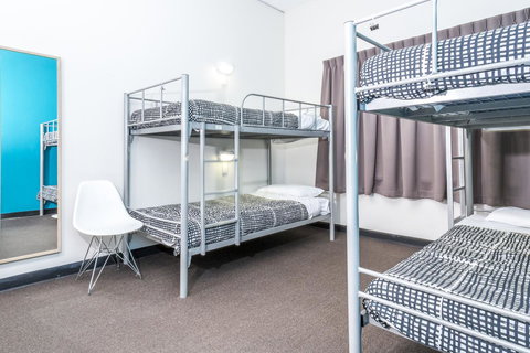 YHA Adelaide Central - Dalby Accommodation 33