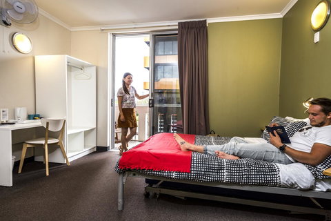 YHA Adelaide Central - Dalby Accommodation 22