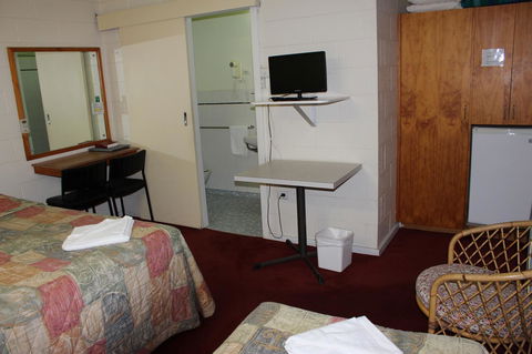 Island Motel Kingscote - Dalby Accommodation 19