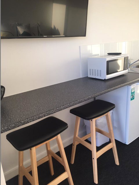 Port Lincoln Shark Apartment 2 - Dalby Accommodation 13