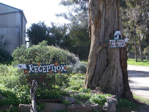 Clare Valley Cabins - Dalby Accommodation 16