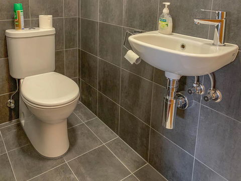 Seacroft - Dalby Accommodation 12