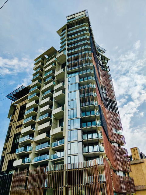 ONE Adelaide CBD - Dalby Accommodation 1