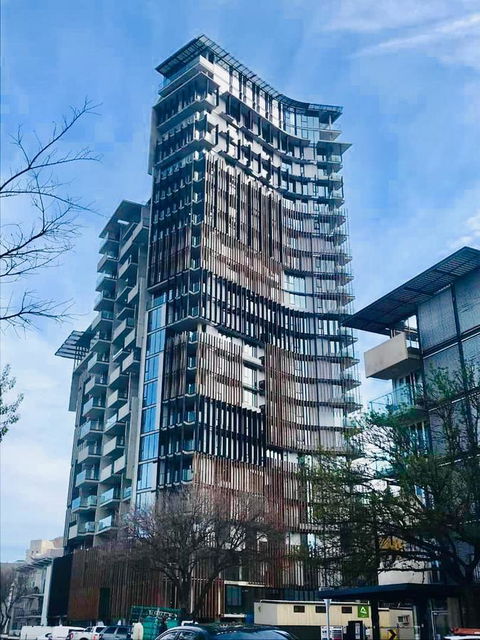ONE Adelaide CBD - Dalby Accommodation 0