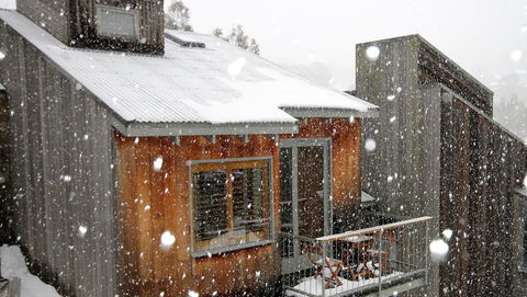 CHILL-OUT - Thredbo - Dalby Accommodation 12