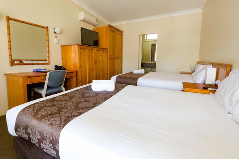 Abcot Inn - Dalby Accommodation 17
