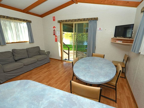 Echo Holiday Parks - Renmark - Dalby Accommodation 17